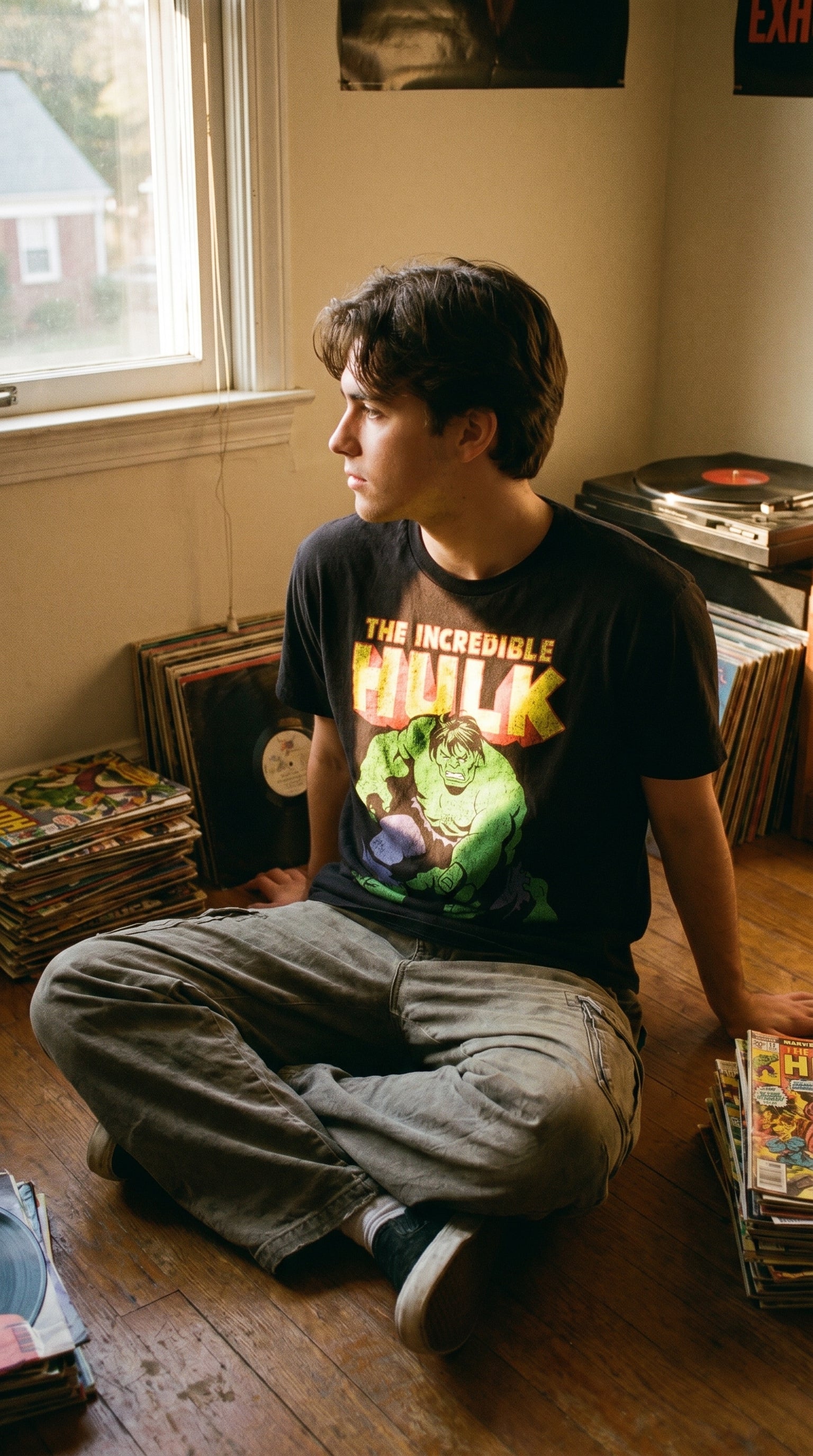 Men's "The Incredible Hulk" Graphic T-Shirt